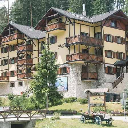 Vila Helena Apartman Helena 15 Lägenhet Ruzomberok